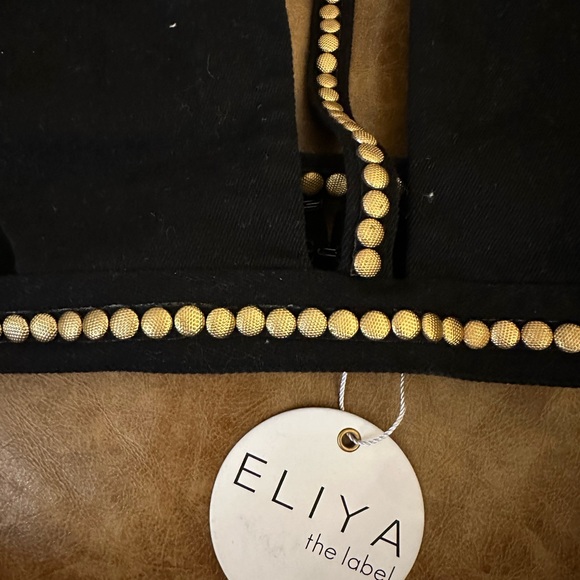 BNWT ELIYA THE LABEL BLACK AND GOLD CROP TOP! SIZE L! - Picture 7 of 11